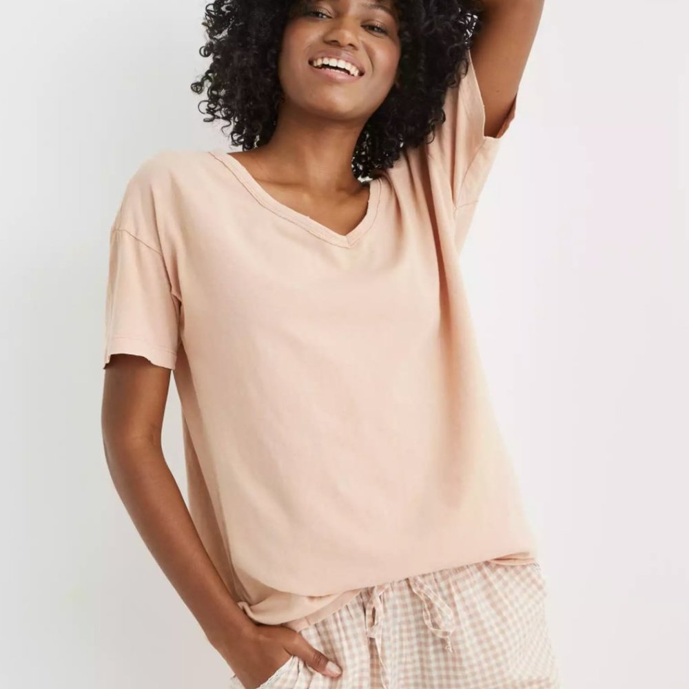 Aerie | American Eagle Distressed V-Neck Boyfriend T-Shirt